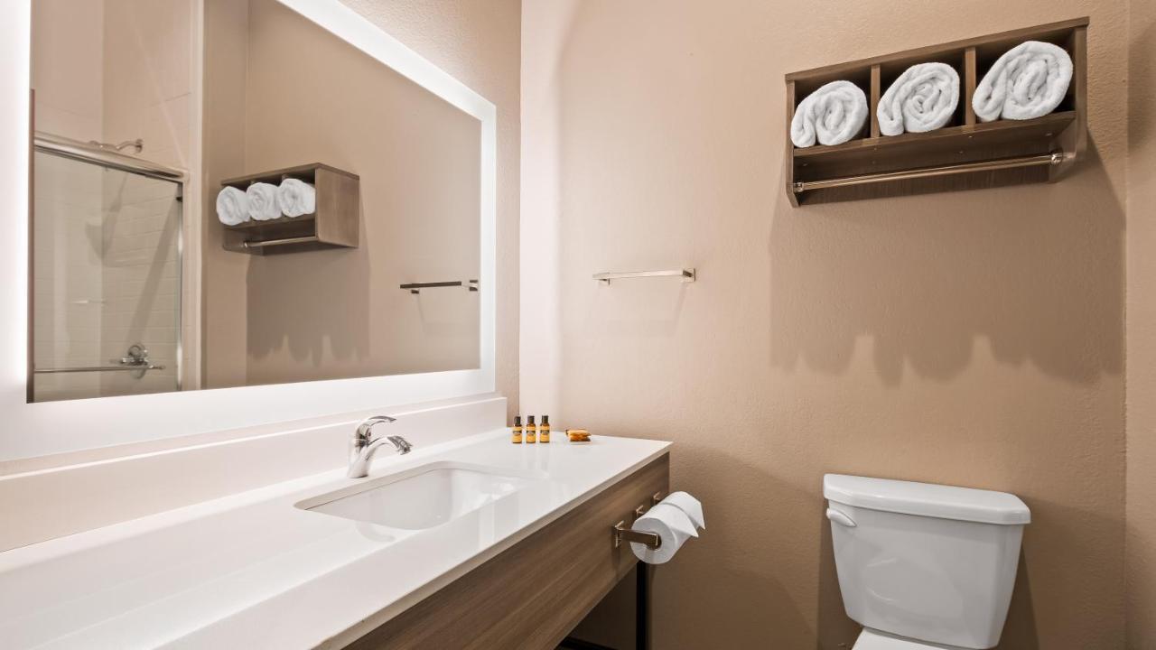 Best Western Plus Lawrenceburg מראה חיצוני תמונה